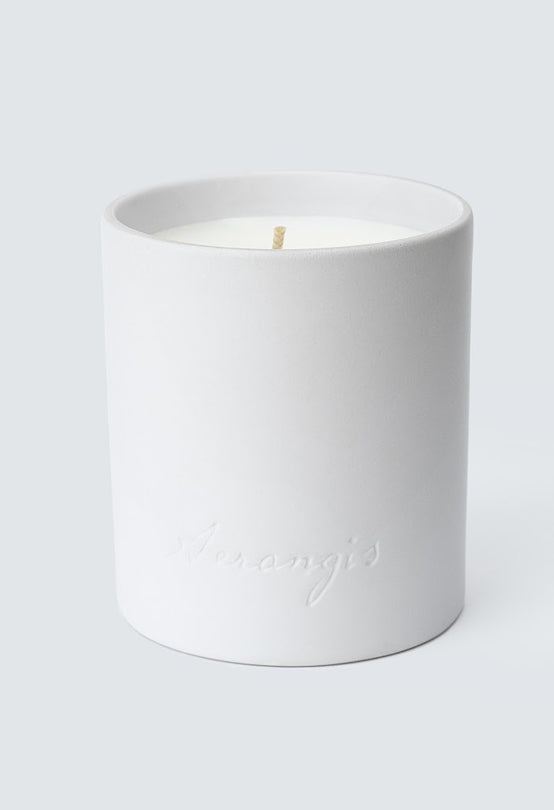 Aerangis No. 0324 Aging Spirits Signature Collection Candle