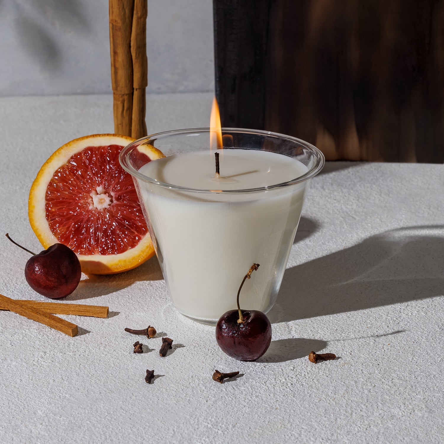 ZAI Candle - Cedar & Black Cherry