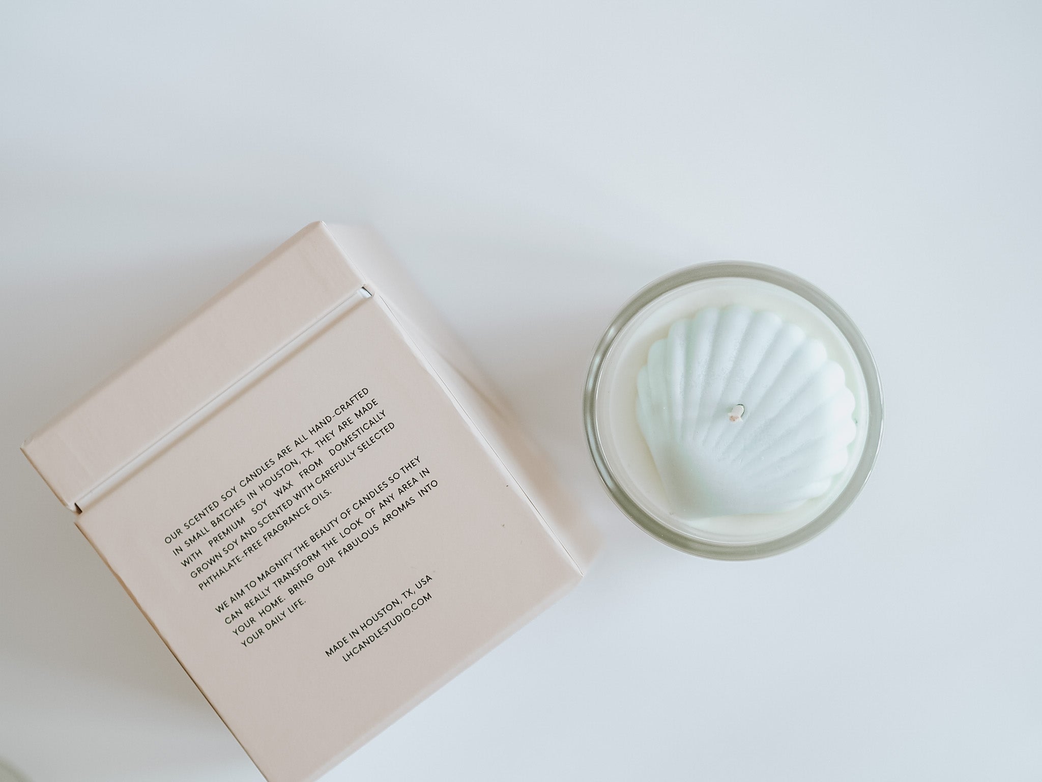 Bada (A morning sea breeze) Candle
