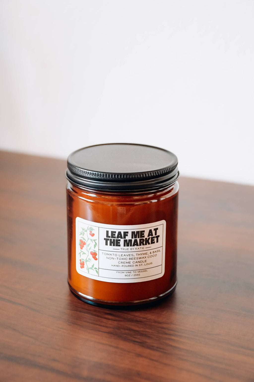 Leaf Me at the Market Candle