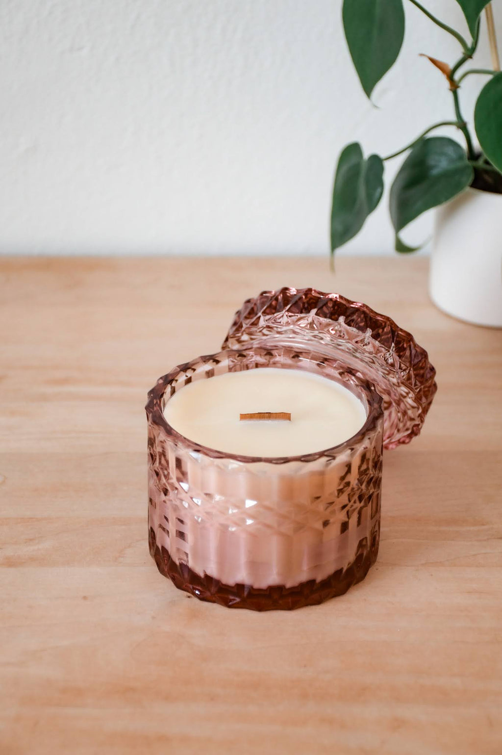 You Glow Snicker Dood Refillable Candle