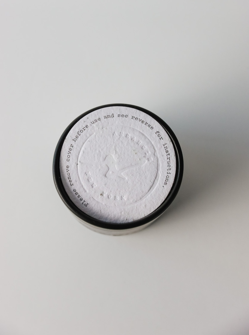 Aerangis No. 212 Concrete Jungle Candle – Bergamot, Cedarwood & Mineral Scent