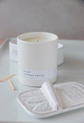 Aerangis No. 40 Livraria Antiga Candle – Sandalwood, Saffron & Leather 8 oz