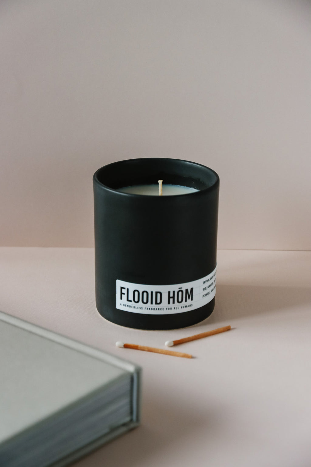 Aerangis FLOOID HōM Luxury Scented Candle – 8oz Hand-Poured Plant-Based