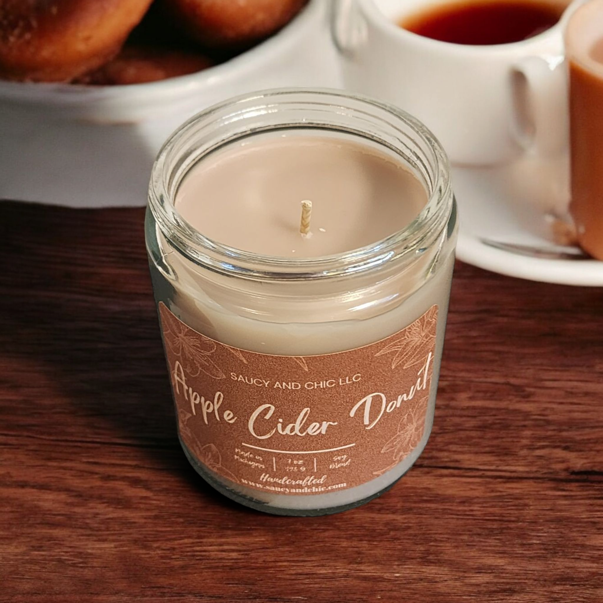 Apple Cider Donut Candle - Warm and Sweet Fall Bakery Scent for Cozy Vibes