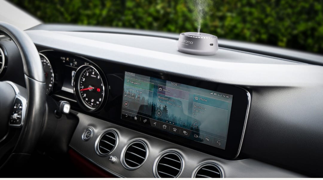 Evaparoma Car Antislip Dashboard Scenting Fragrance Diffuser with Smart Auto Start/Stop