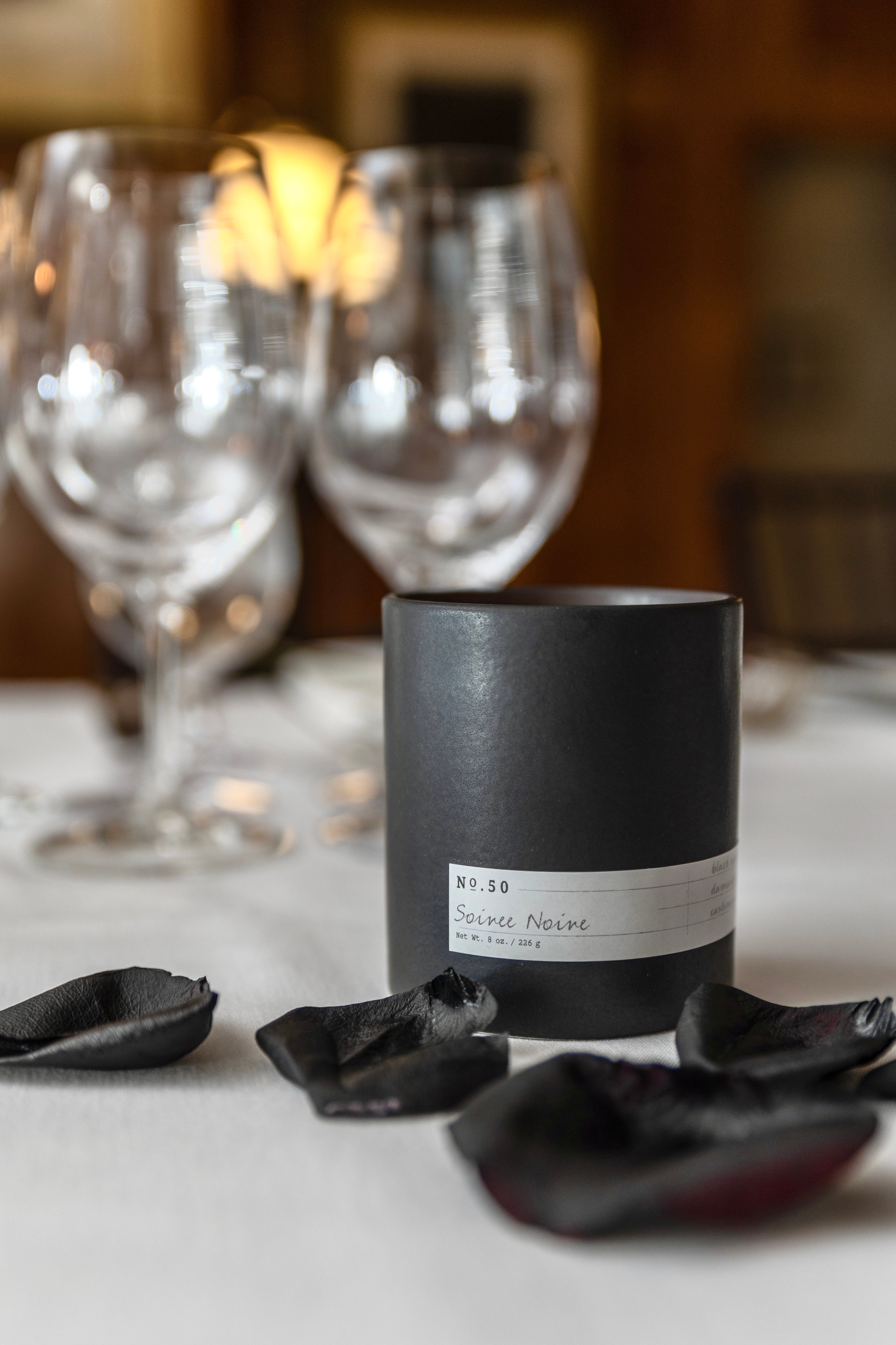 Aerangis No. 50 Soiree Noire Luxury Candle – 8 oz