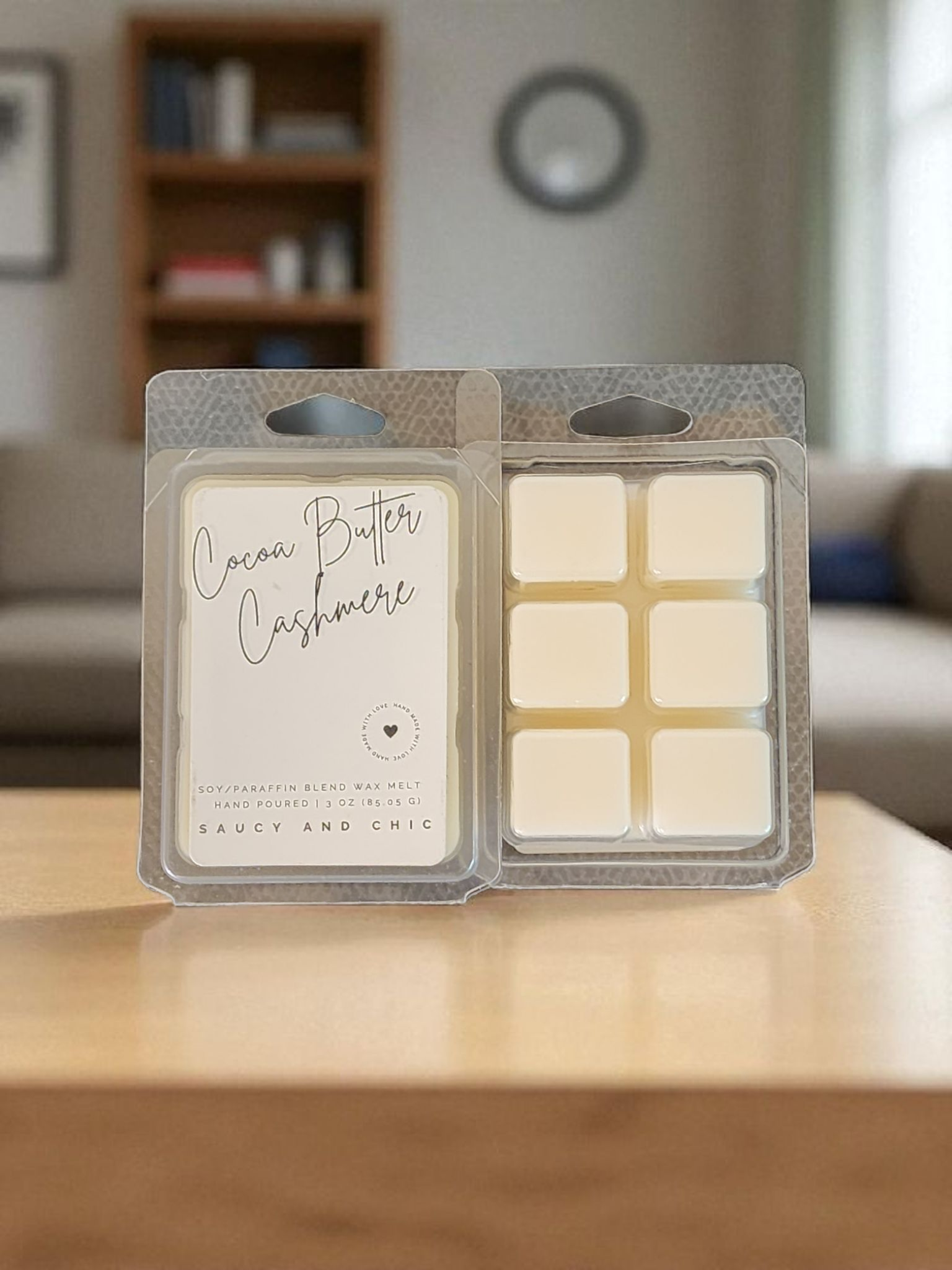 Cocoa Butter and Cashmere Wax Melt: Luxurious and Cozy Fragrance