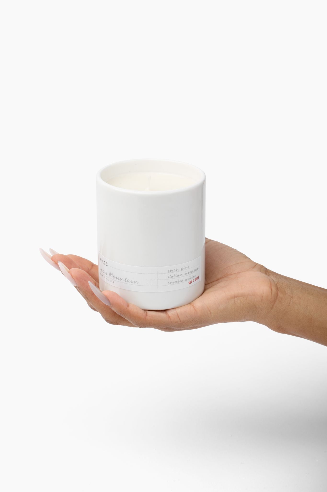 No. 32 Loon Mountain Scented Candle by Aerangis | 8 oz Bespoke Collection