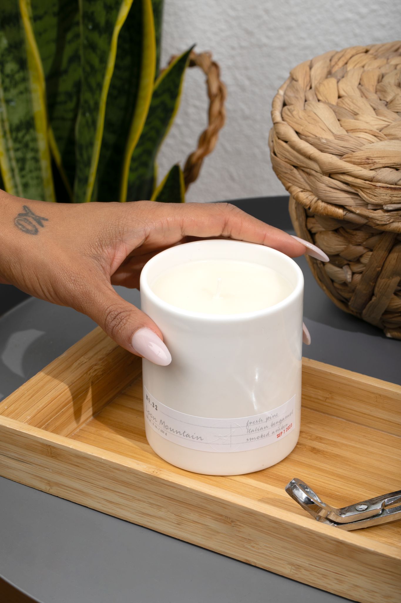 No. 32 Loon Mountain Scented Candle by Aerangis | 8 oz Bespoke Collection